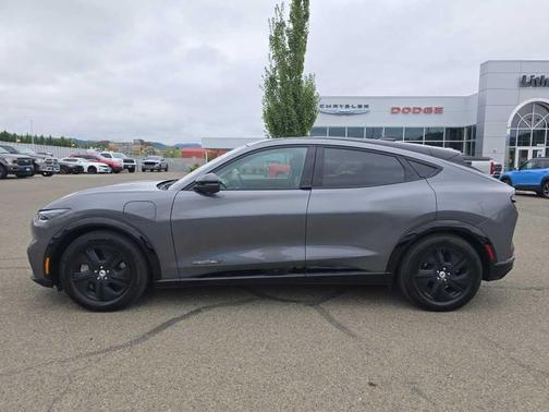 2023 Ford Mustang Mach-E California Route 1