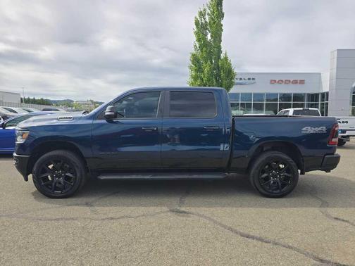 Patriot Blue Pearlcoat 2022 RAM 1500 Big Horn
