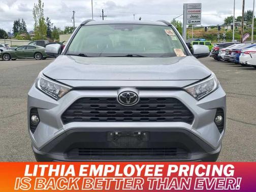 2020 Toyota RAV4 XLE