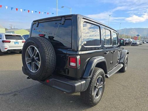 2023 Jeep Wrangler Sahara