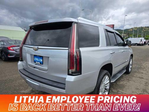 2016 Cadillac Escalade Platinum