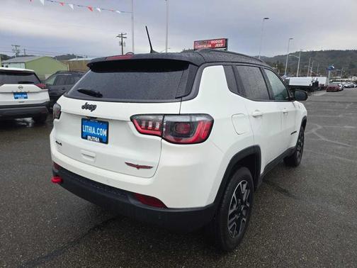 2021 Jeep Compass Trailhawk