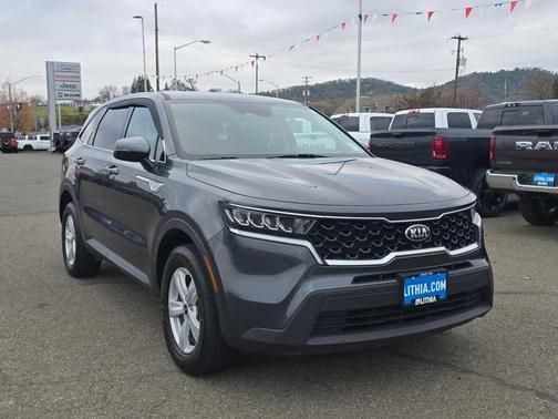 2021 Kia Sorento LX