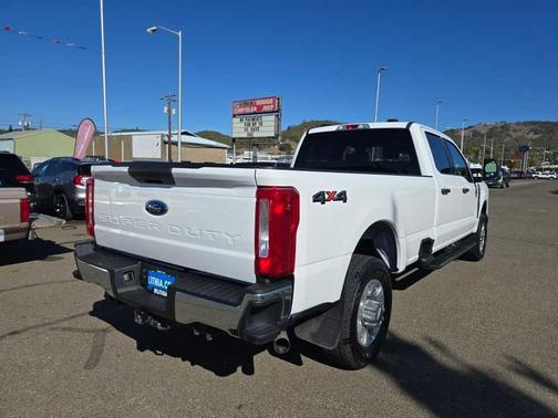 2023 Ford F-350 XLT