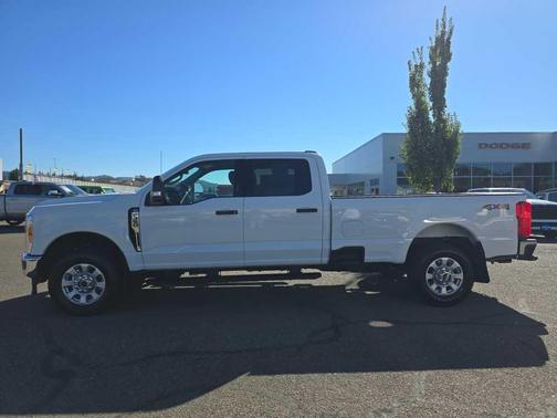 2023 Ford F-350 XLT