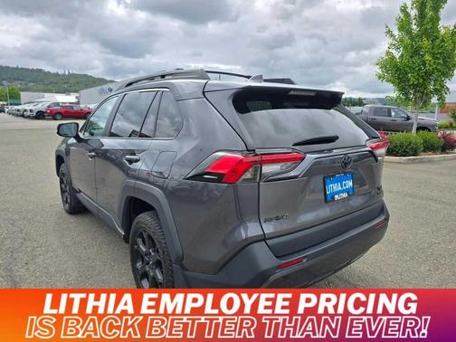 2022 Toyota RAV4 TRD Off Road