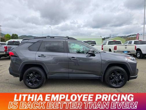 2022 Toyota RAV4 TRD Off Road