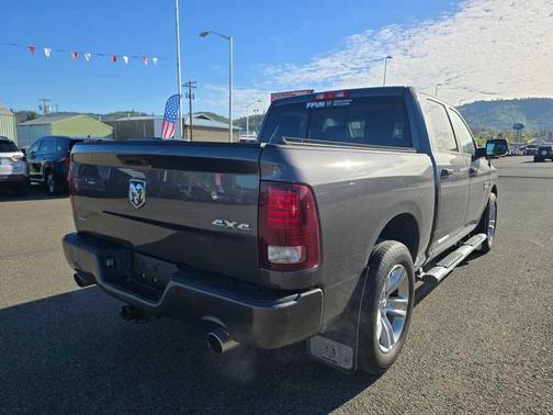 Granite Crystal Metallic 2017 RAM 1500 Sport