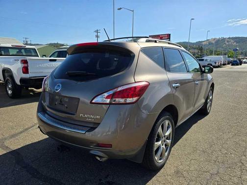 2012 Nissan Murano LE