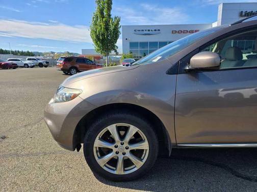 2012 Nissan Murano LE