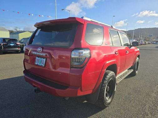 2017 Toyota 4Runner SR5