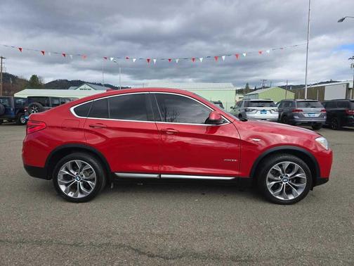 2016 BMW X4 xDrive28i