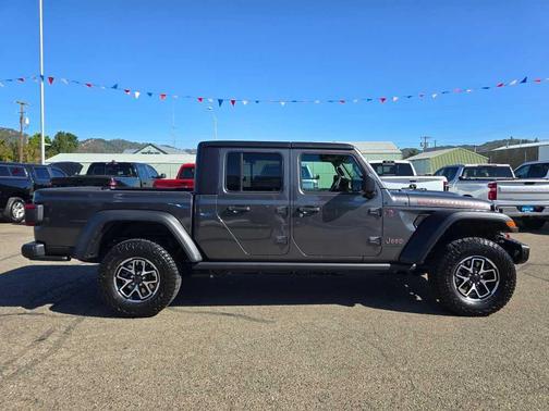 2025 Jeep Gladiator Rubicon