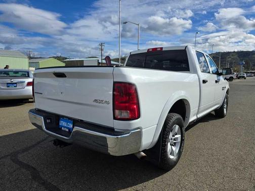 2015 RAM 1500 SLT