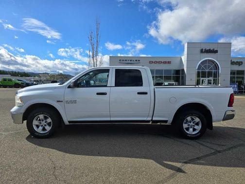 2015 RAM 1500 SLT