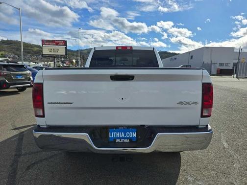 2015 RAM 1500 SLT