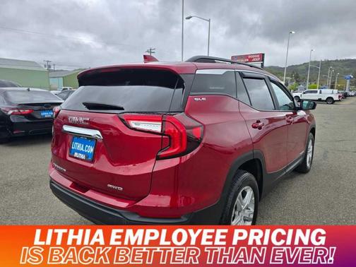 2023 GMC Terrain SLE