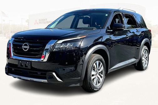 2025 Nissan Pathfinder SL 4WD