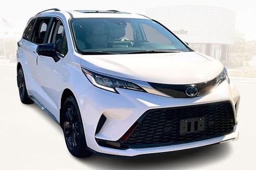 2024 Toyota Sienna XSE 7 Passenger