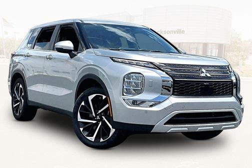 Alloy Silver Metallic 2024 Mitsubishi Outlander SE S-AWC