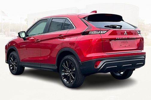 2026 Mitsubishi Eclipse Cross LE