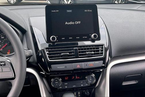 2026 Mitsubishi Eclipse Cross LE