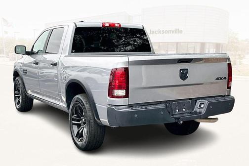 2024 RAM 1500 Classic Warlock Crew Cab 4x4 5'7' Box