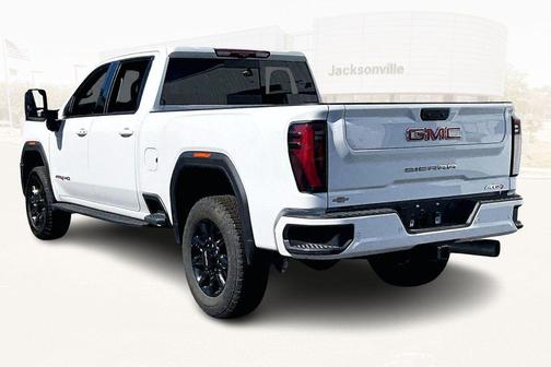 2025 GMC Sierra 2500 AT4