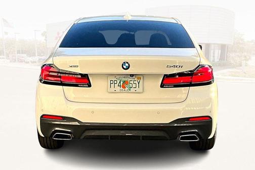 2022 BMW 540 i xDrive