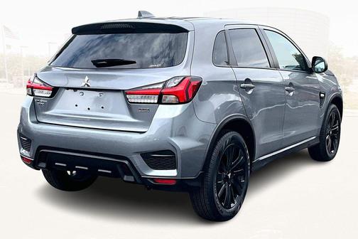 2024 Mitsubishi Outlander Sport 2.0 LE