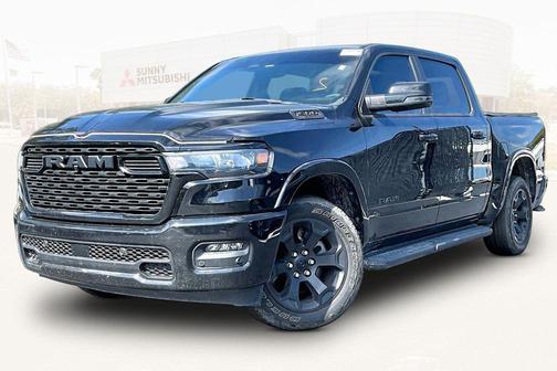 Diamond Black Crystal Pearlcoat 2025 RAM 1500 Big Horn/Lone Star