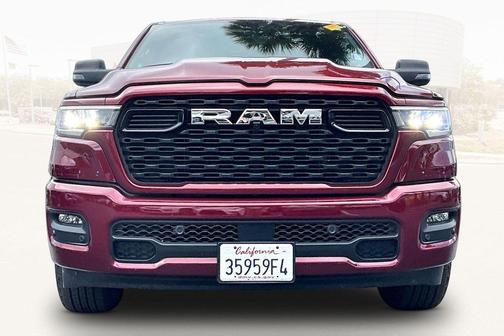 Delmonico Red Pearlcoat 2025 RAM 1500 Big Horn/Lone Star