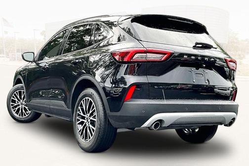 Agate Black Metallic 2025 Ford Escape PHEV SE