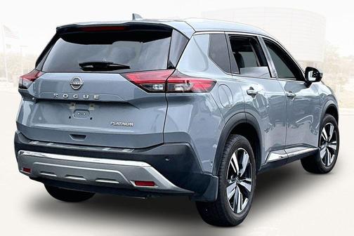 Boulder Gray Pearl 2023 Nissan Rogue Platinum