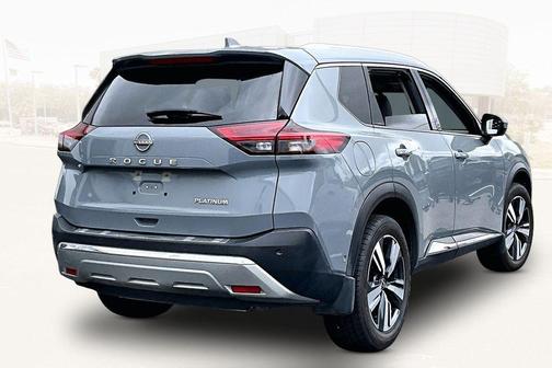 Boulder Gray Pearl 2023 Nissan Rogue Platinum