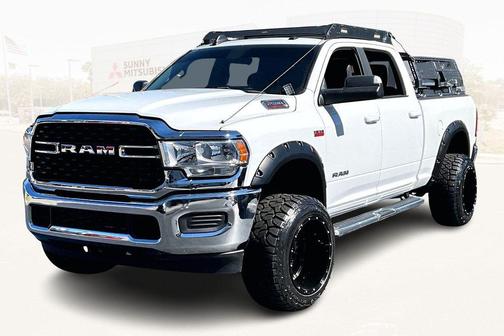 2022 RAM 2500 Big Horn Crew Cab 4x4 6'4' Box