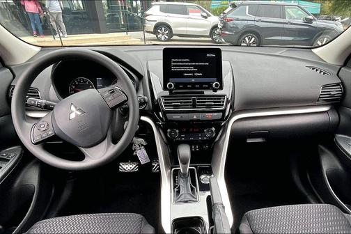 2026 Mitsubishi Eclipse Cross ES