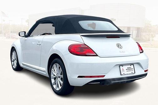 2018 Volkswagen Beetle 2.0T SE