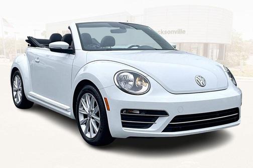 2018 Volkswagen Beetle 2.0T SE