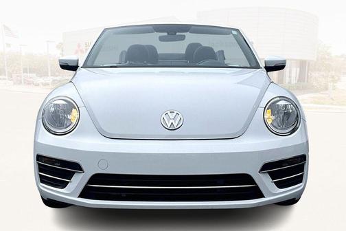 2018 Volkswagen Beetle 2.0T SE