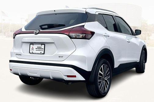 2021 Nissan Kicks SV