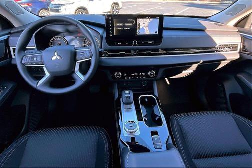 2026 Mitsubishi Outlander ES 1.5T 2WD