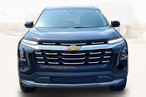 Mosaic Black Metallic 2025 Chevrolet Equinox 1LT