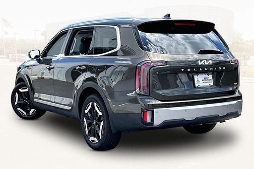 Brown 2023 Kia Telluride EX