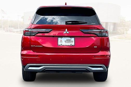 Red Diamond 2026 Mitsubishi Outlander SE S-AWC