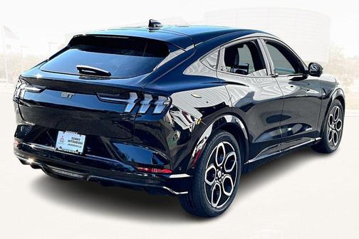 2022 Ford Mustang Mach-E GT