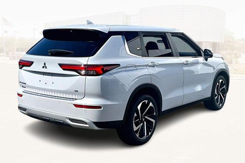 2024 Mitsubishi Outlander SE 2.5 2WD