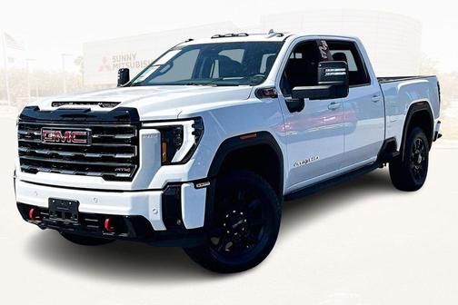 Summit White 2025 GMC Sierra 2500 AT4