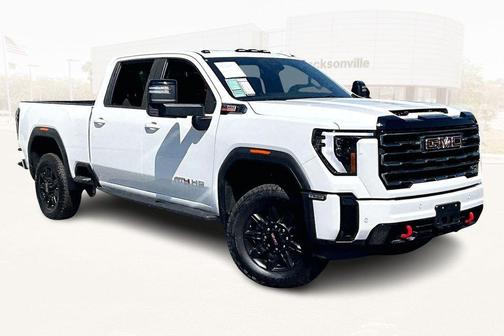 Summit White 2025 GMC Sierra 2500 AT4