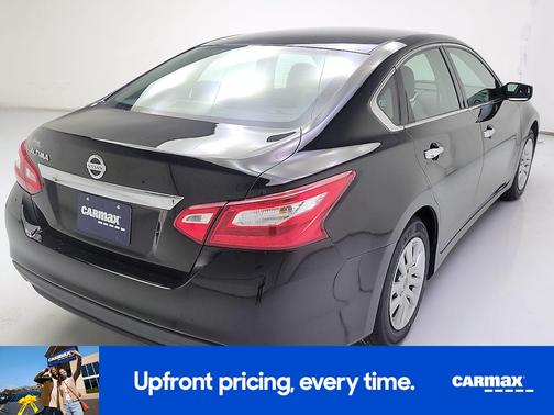 Black 2017 Nissan Altima S